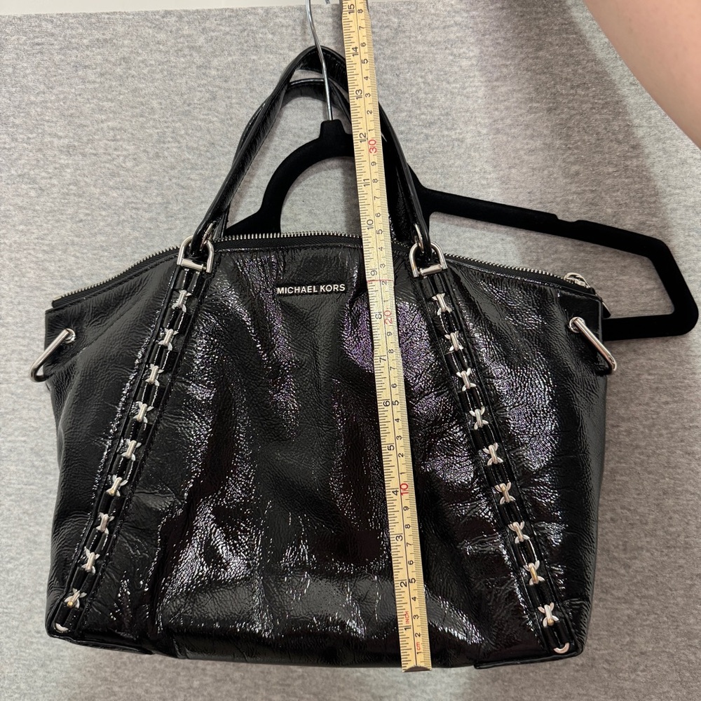 Michael Kors Shiny Black Shoulder Bag - Picture 7 of 8